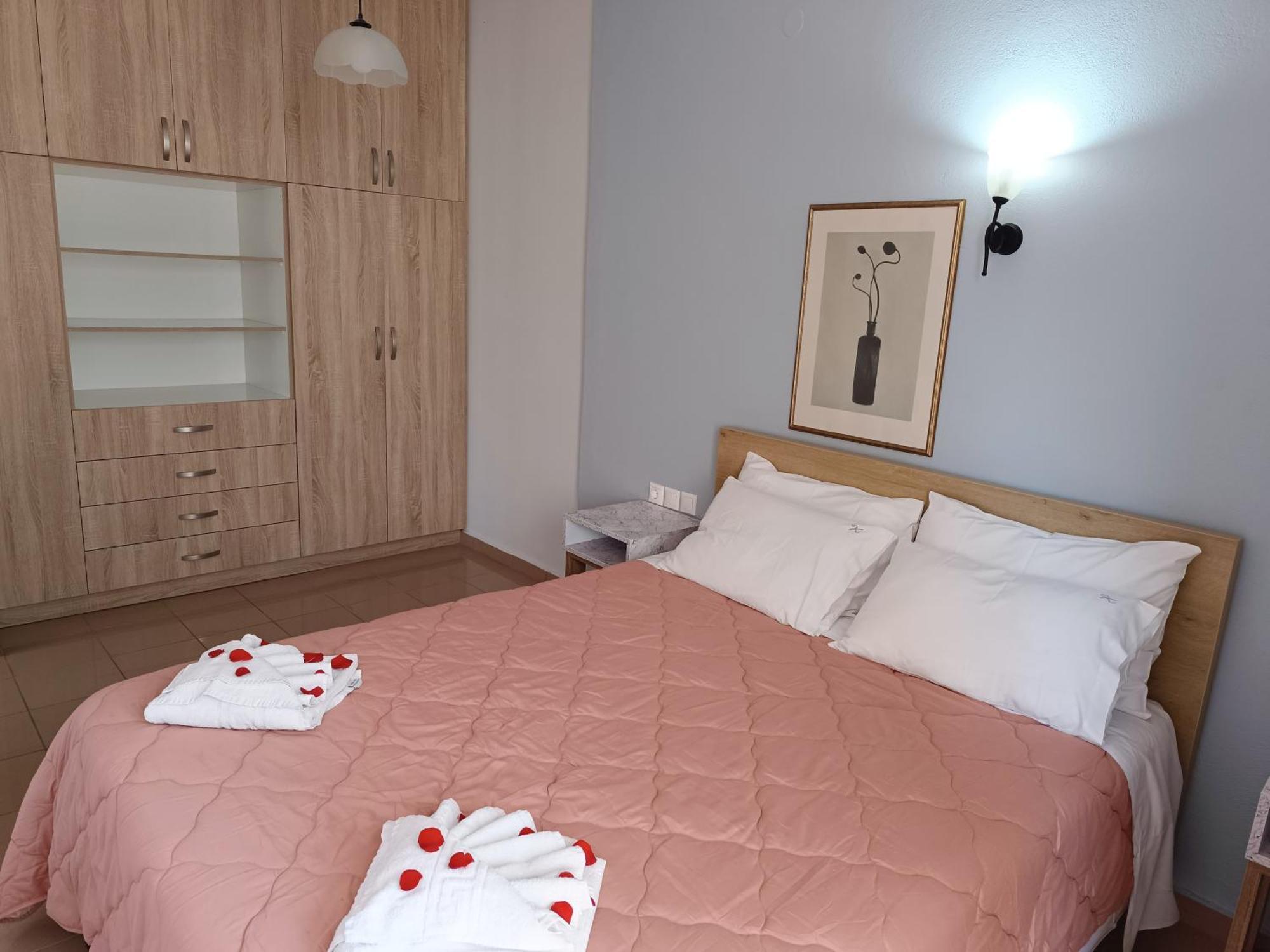 Miramare Apartments Platanés エクステリア 写真
