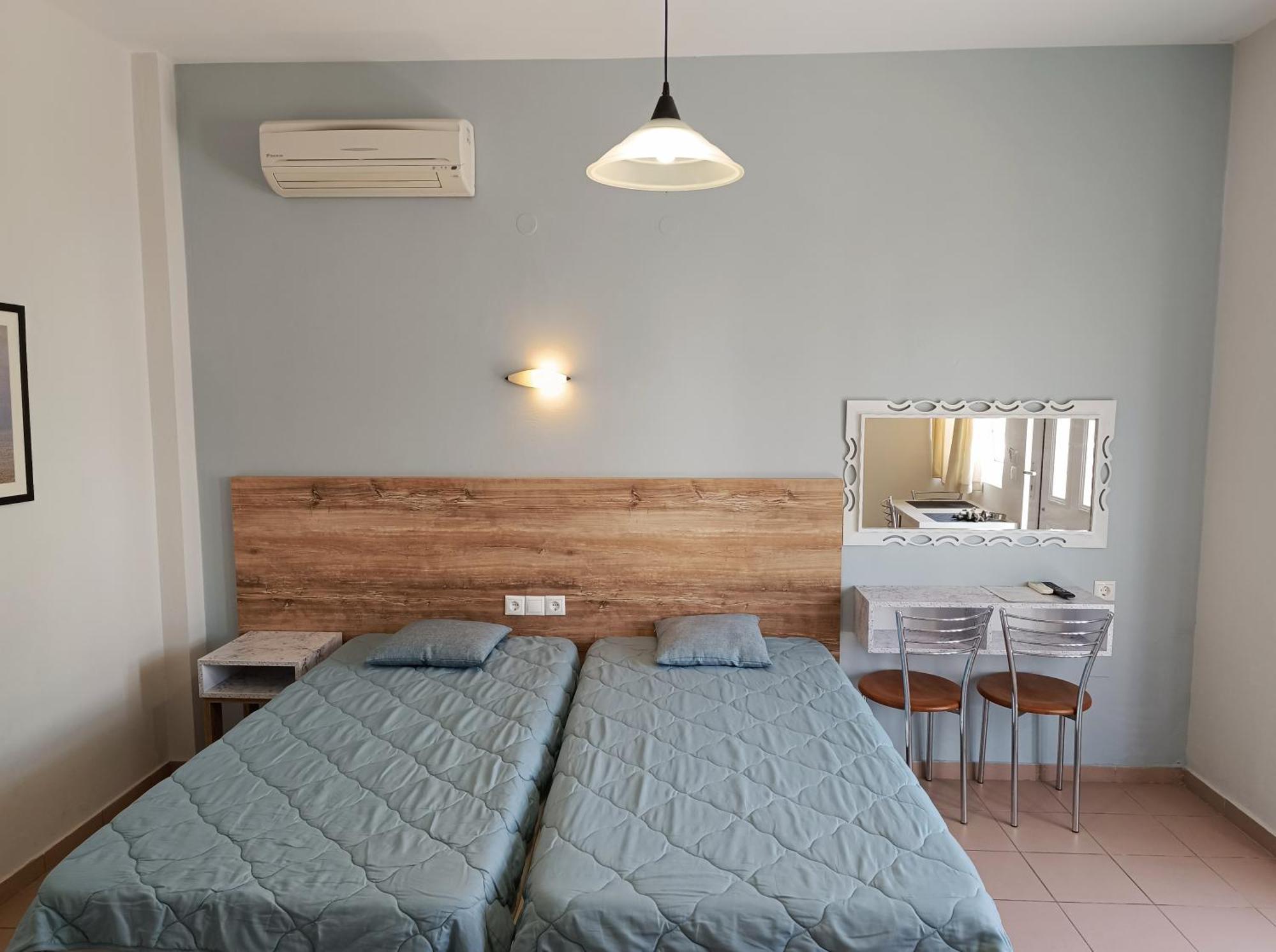 Miramare Apartments Platanés エクステリア 写真